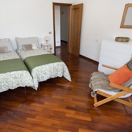 Ferienwohnung Casa Regina Saló Exterior foto