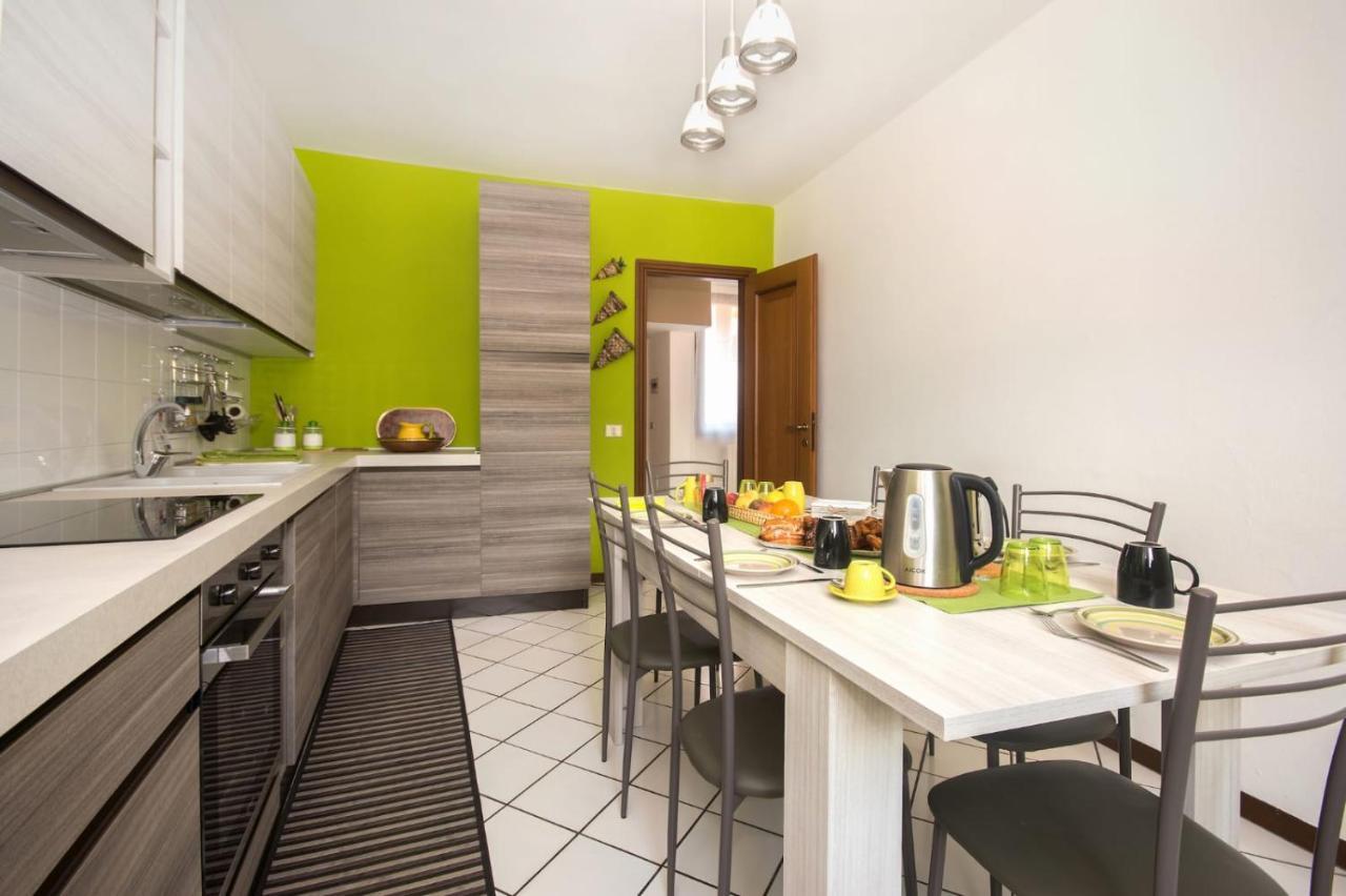 Ferienwohnung Casa Regina Saló Exterior foto